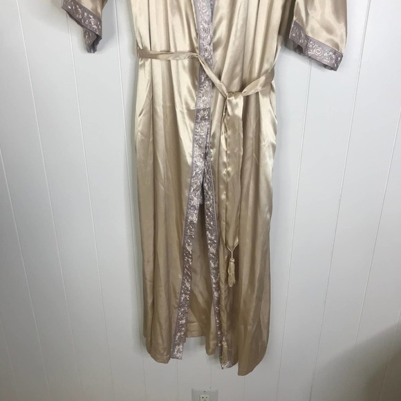Cabernet Sleepwear Nightgown and Robe Set Champangne Color SZ M - Picture 6 of 16